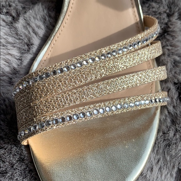 Size 7 (37) - Picture 3 of 3